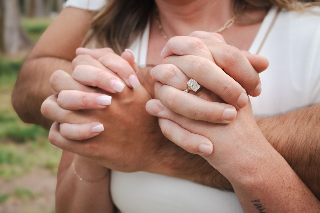 How to Plan a Surprise Proposal With a Photographer in Hawaii